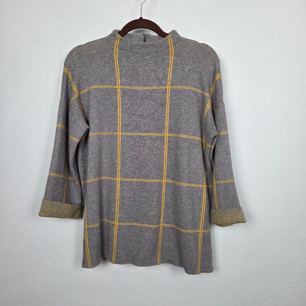 Tahari Women's Large‎ Gray Yellow Plaid Mock Neck Sweater Pullover
